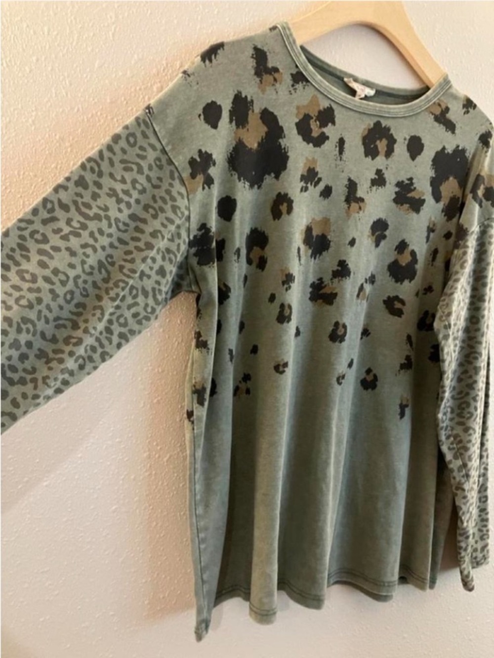 EASEL Patchwork Longsleeve Shirt Top Henley Relaxed Army Green Small Animal Camo - Picture 4 of 6